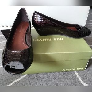 Croco Embossed Peep Toe Wedges "Sophia"  by Gianni Bini